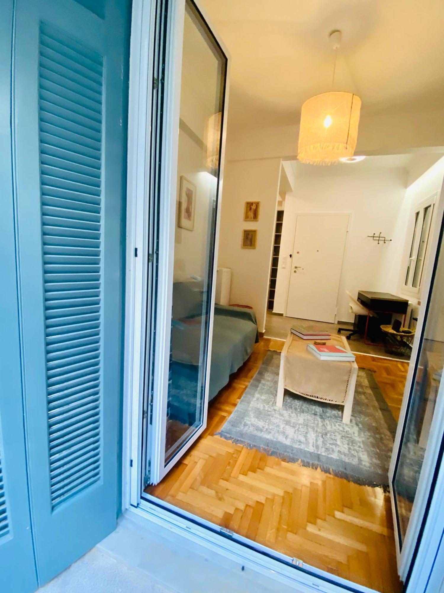 Antinoros Inn, Stylish Apartment,3' To Metro 아테네 외부 사진