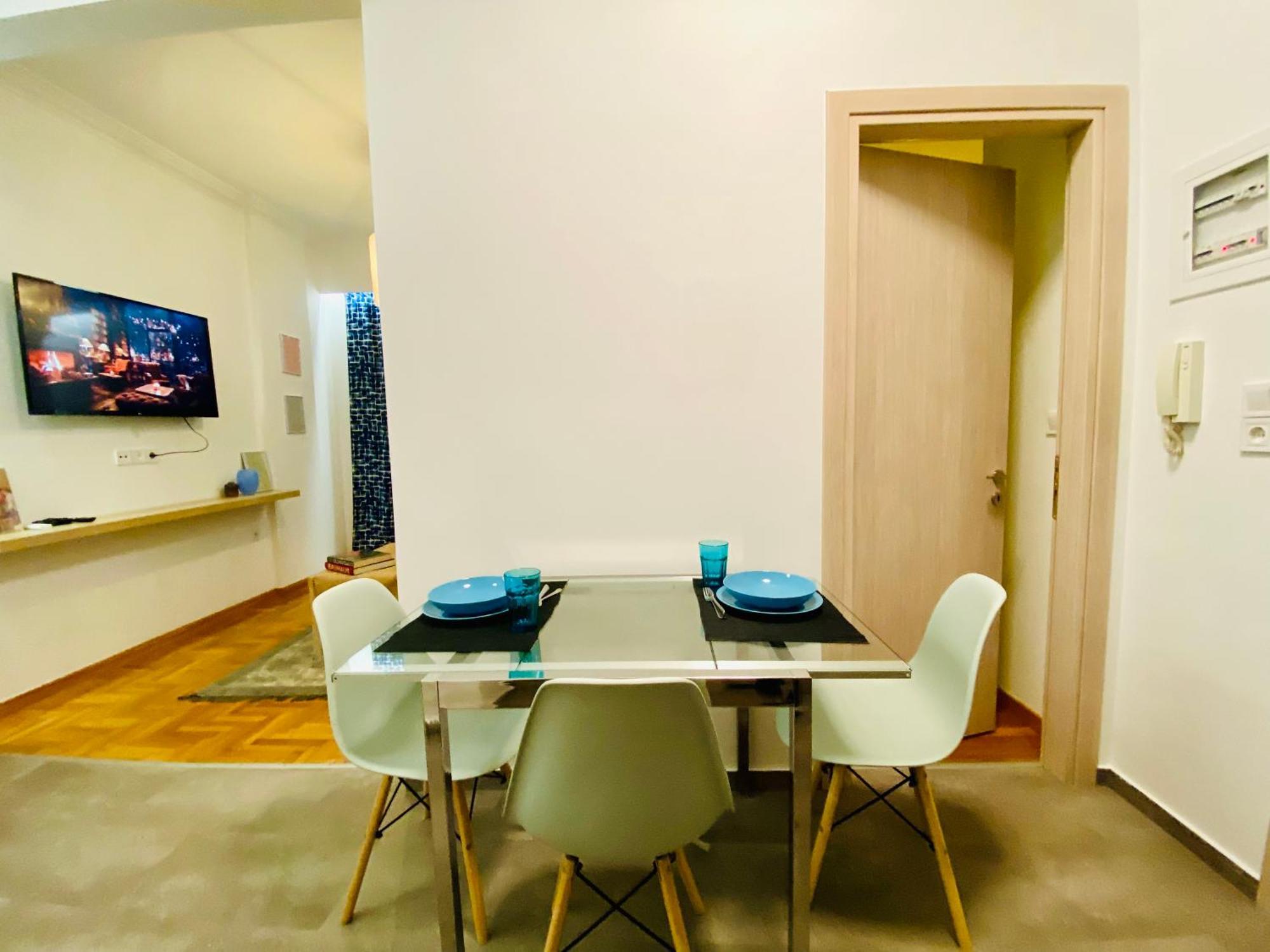Antinoros Inn, Stylish Apartment,3' To Metro 아테네 외부 사진