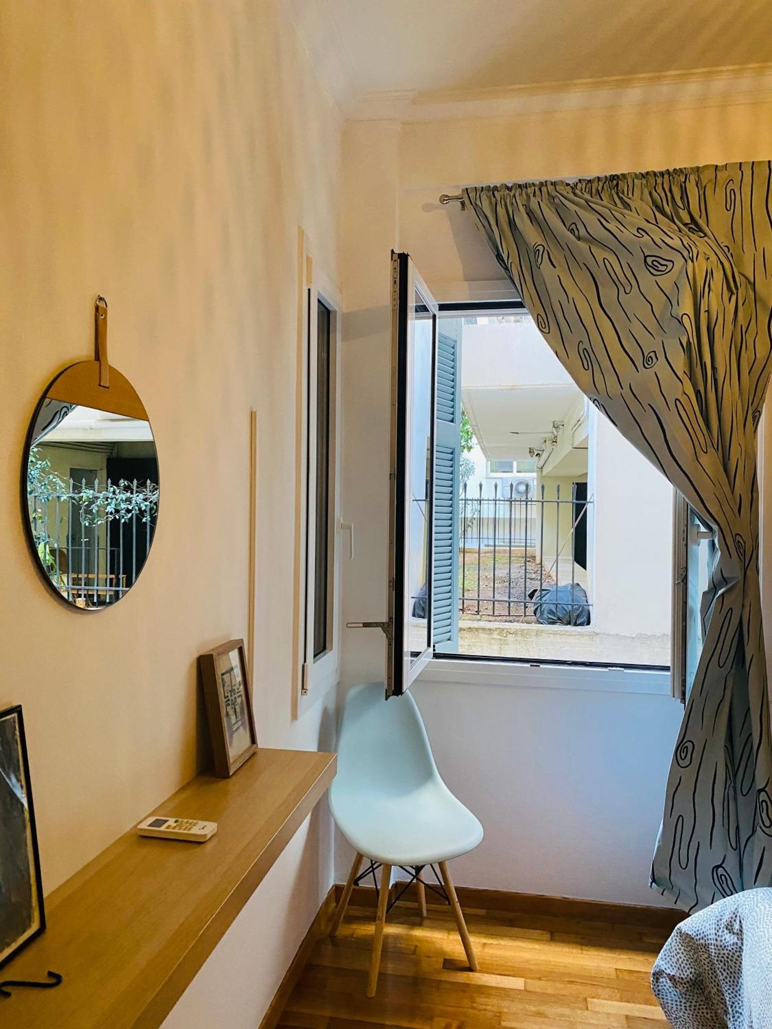 Antinoros Inn, Stylish Apartment,3' To Metro 아테네 외부 사진