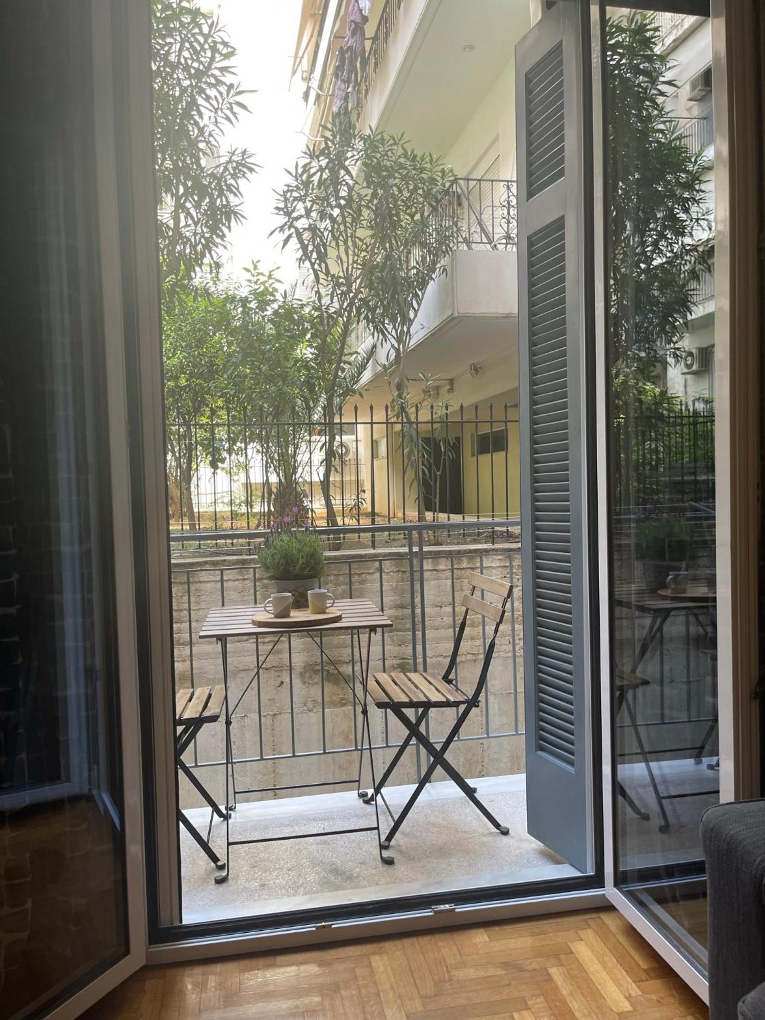 Antinoros Inn, Stylish Apartment,3' To Metro 아테네 외부 사진